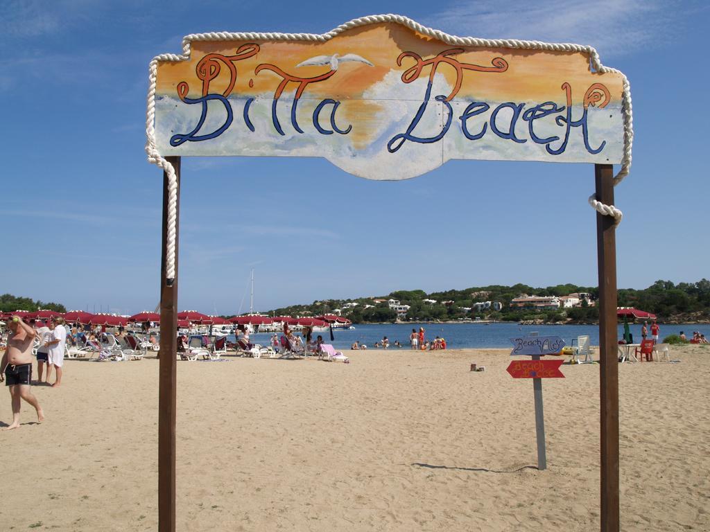 Hotel Club Esse Cala Bitta Baja Sardinia Exterior foto