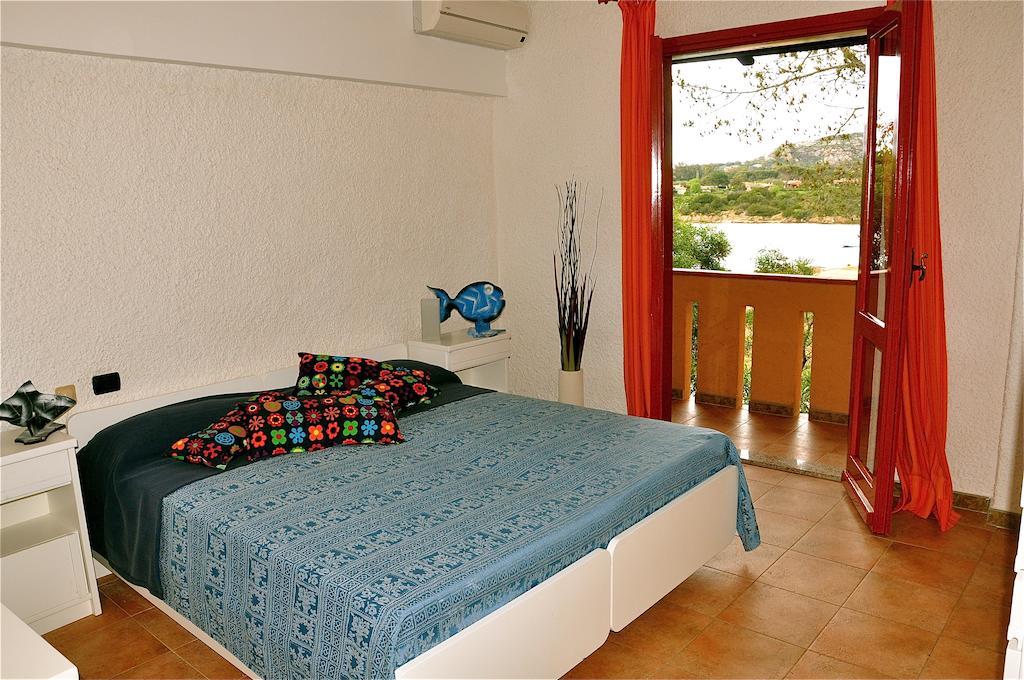 Hotel Club Esse Cala Bitta Baja Sardinia Exterior foto